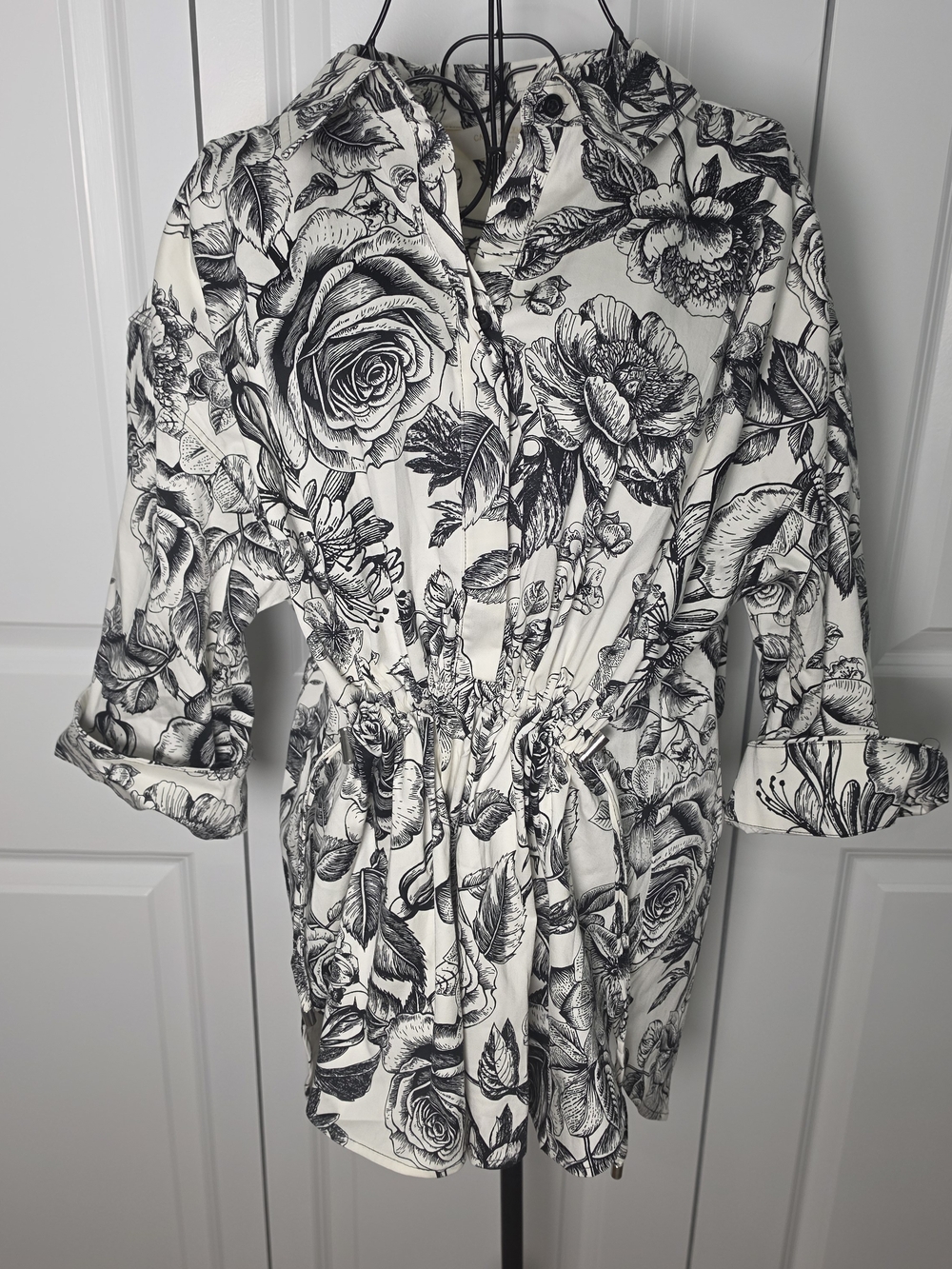 Carla Rockmore Black White Floral Tunic Blouse Cinched Waist Size L